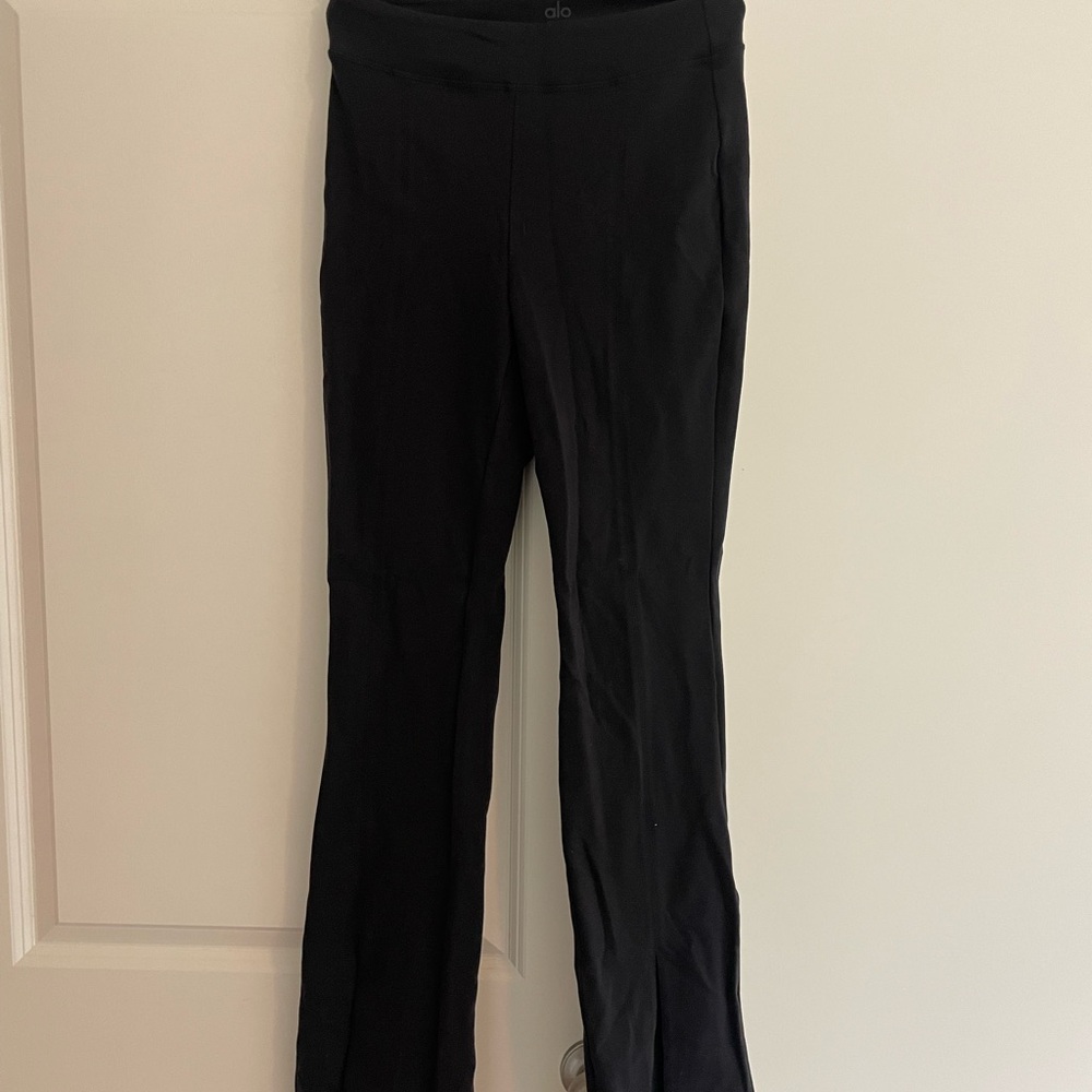 ALO Yoga Women's Black Leggings
